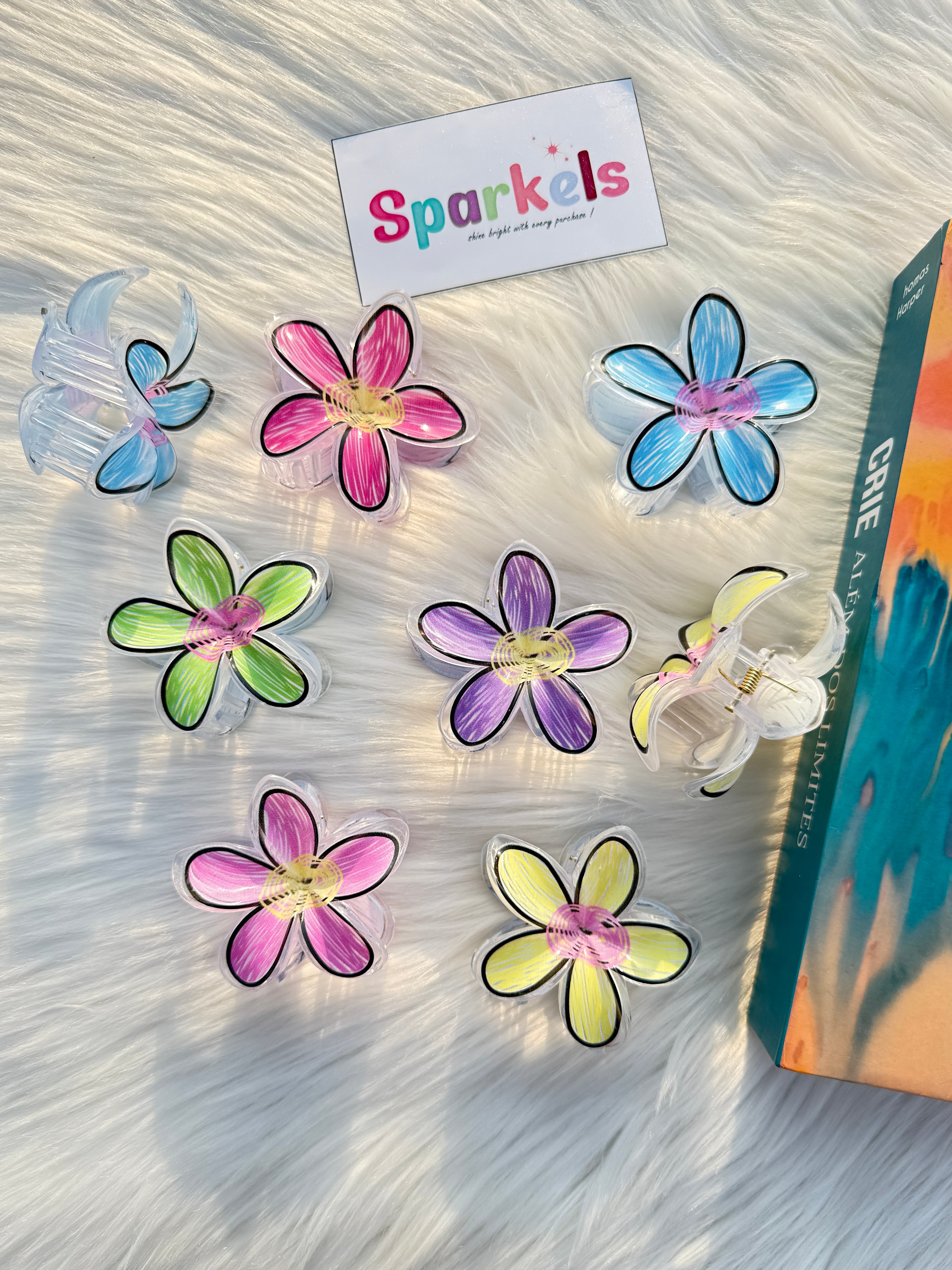 Pack of 6 Flower Claw Catchers