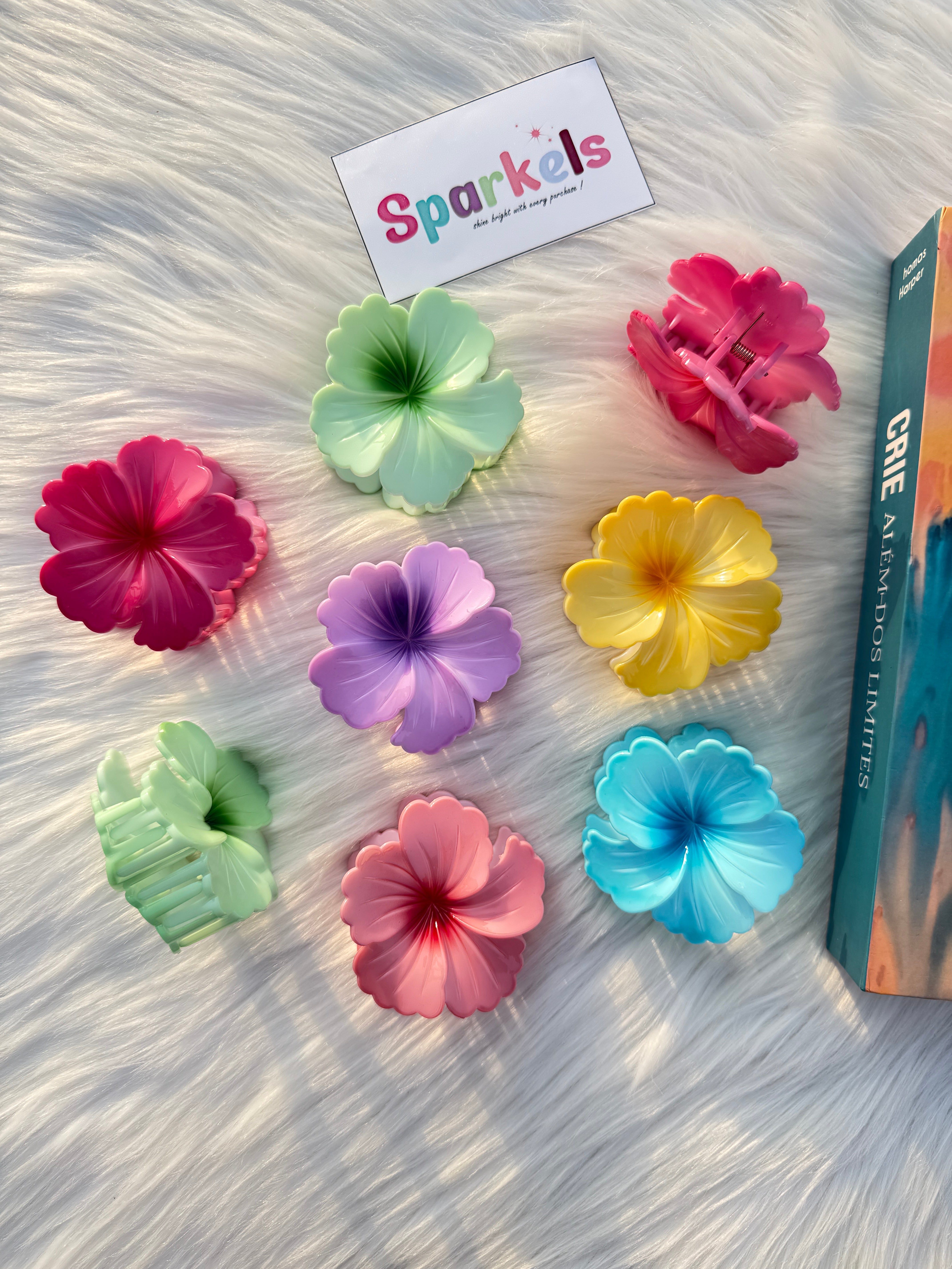 Pack of 6 Tropical Flower Claw Catchers