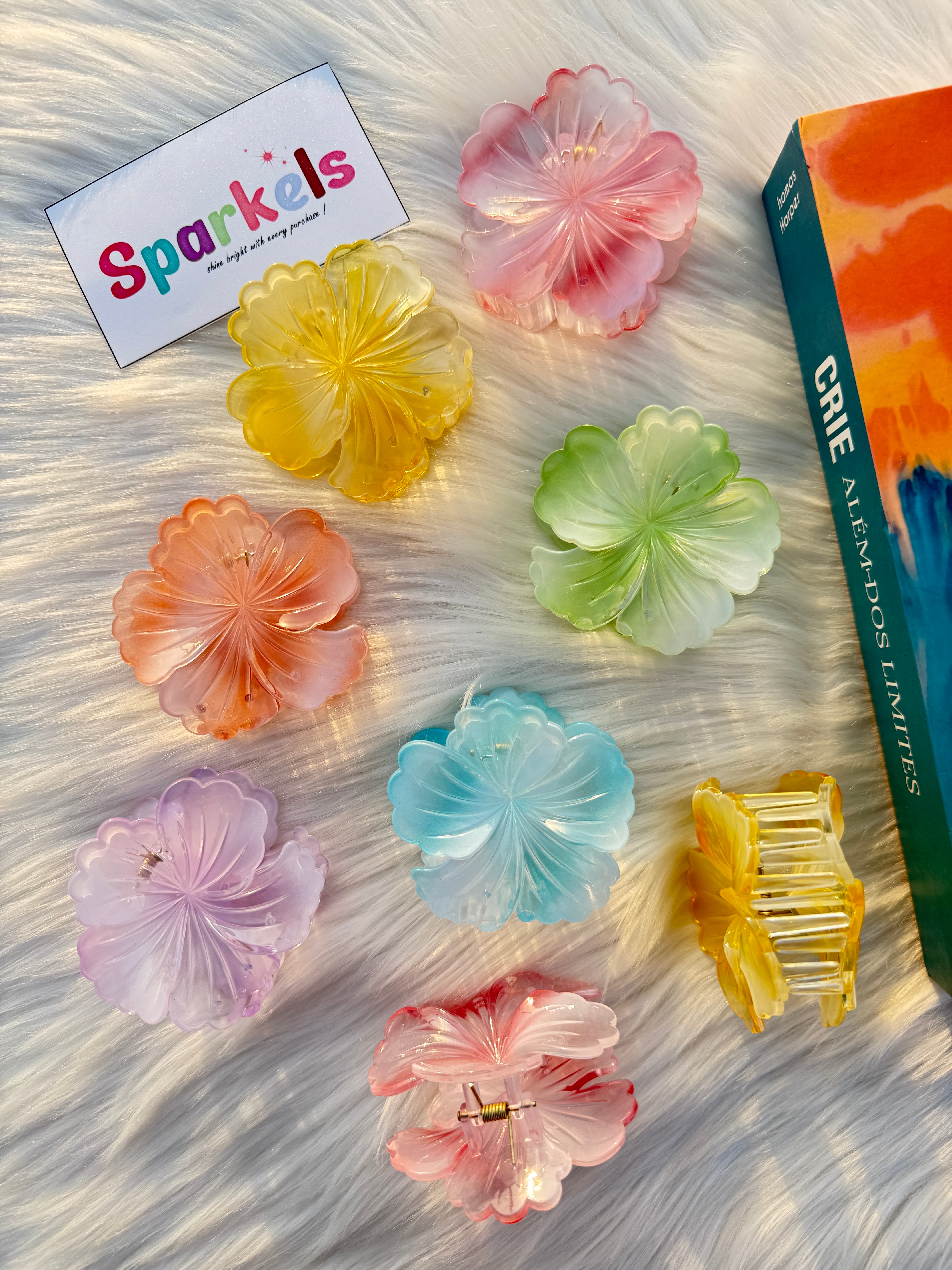 Pack of 6 Pastel Blossom Claw Catchers