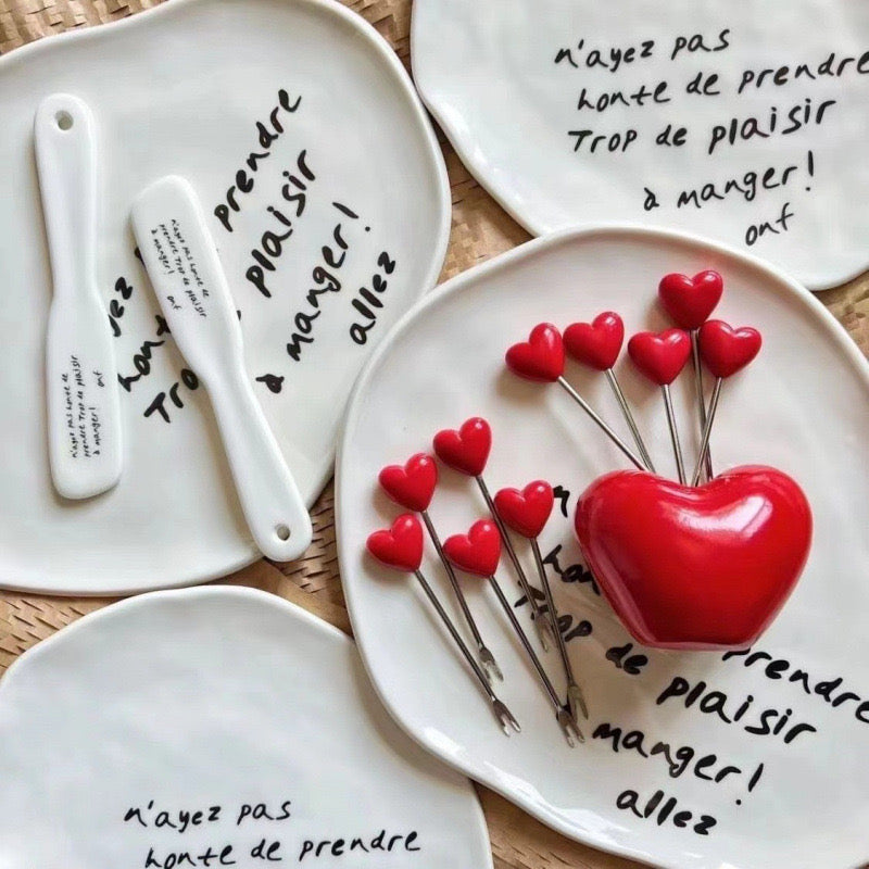 Heart Shaped Stainless Steel Fruit Fork Set Cute Dessert & Cake Utensils for Kids & Home Use Creative Mini Forks for Parties