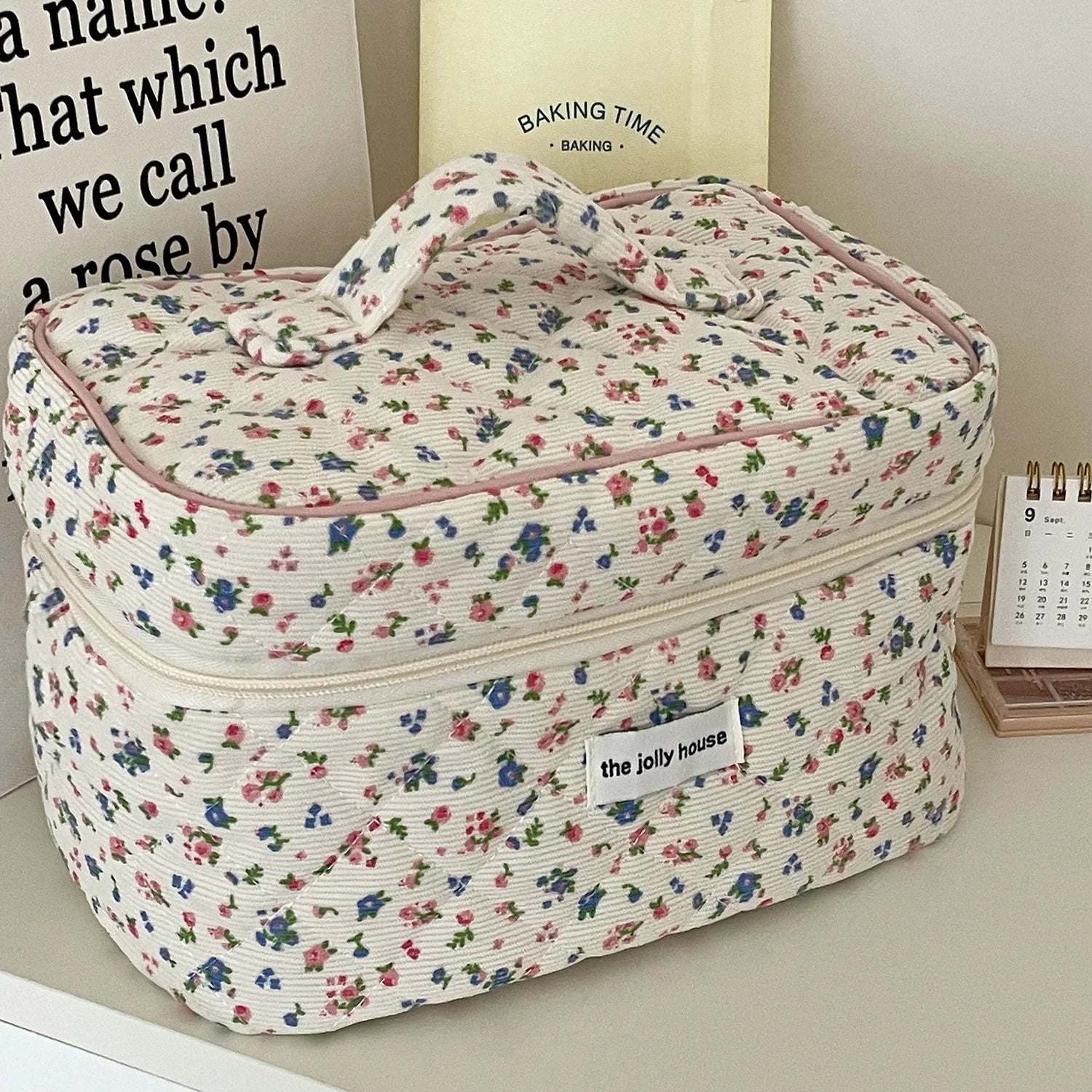 All Over Floral Printed Travel Cosmetic Travel Bag