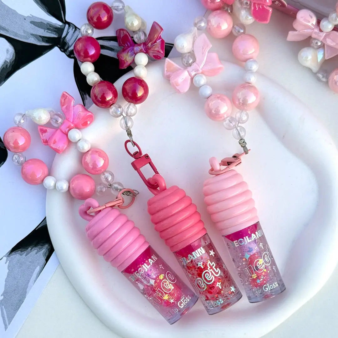 Sweet Heart Lip Gloss Keychain Glitter Moisturizing Lip Gloss with Beaded Bow Charm
