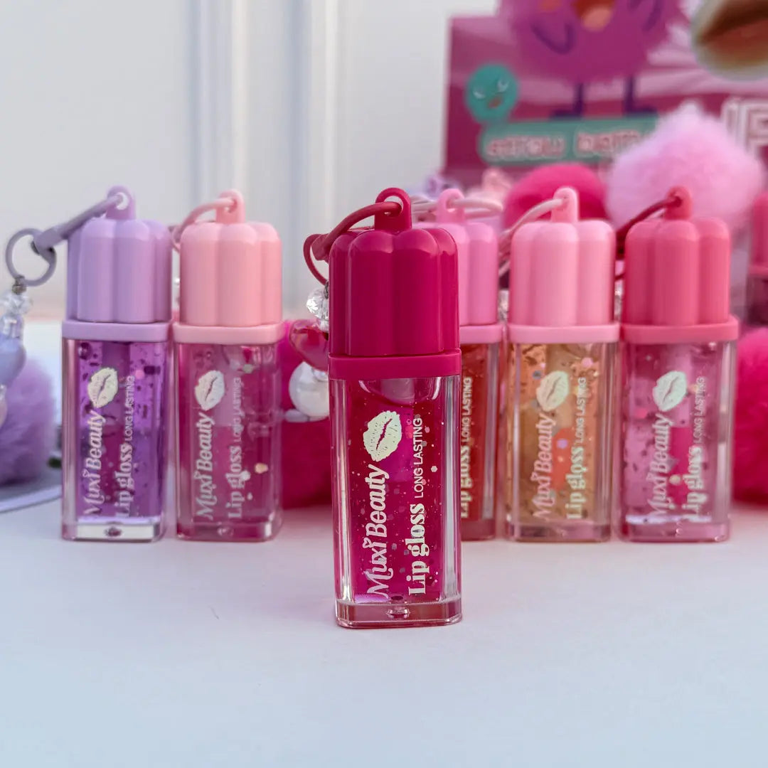 Beauty Lip Gloss Keychain Glitter Moisturizing Lip Gloss with Plush Pom Pom Charm
