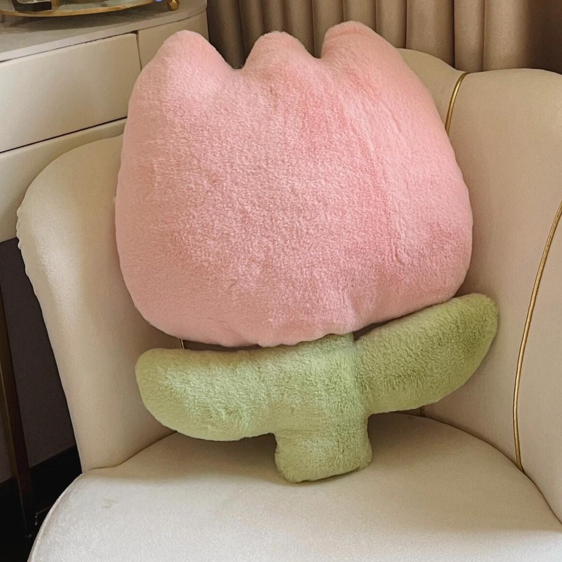 40CM Tulip Plush Flower Pillow Soft Plant Cushion Doll for Room Decor & Gifting