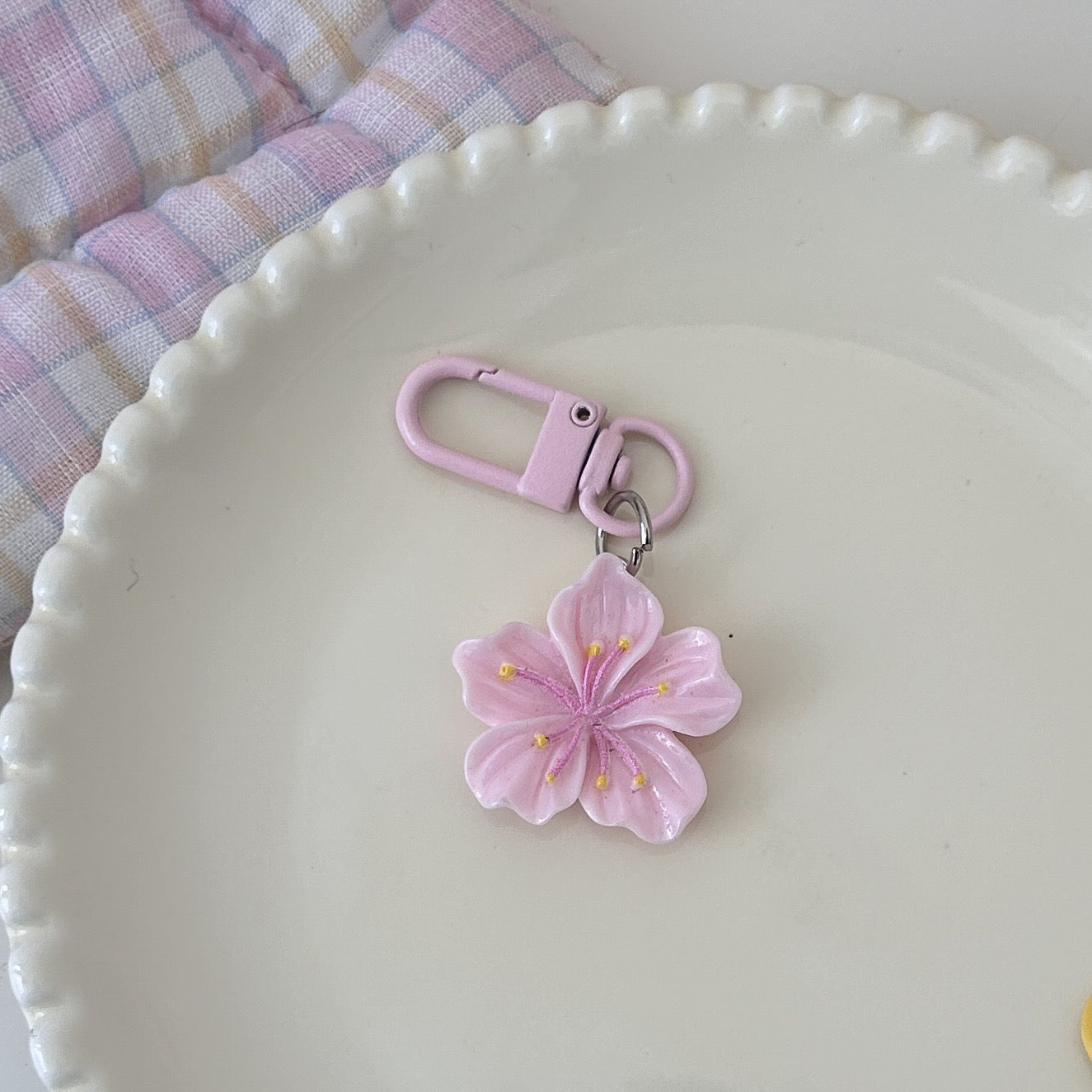 Flower Bag Pendant Keychain Delicate Acrylic Fashion Key Holder Charm