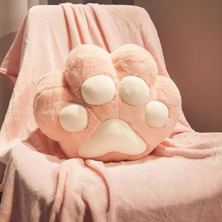 Cute Cat Paw Chair Pillow Cushion With Mini Blanket