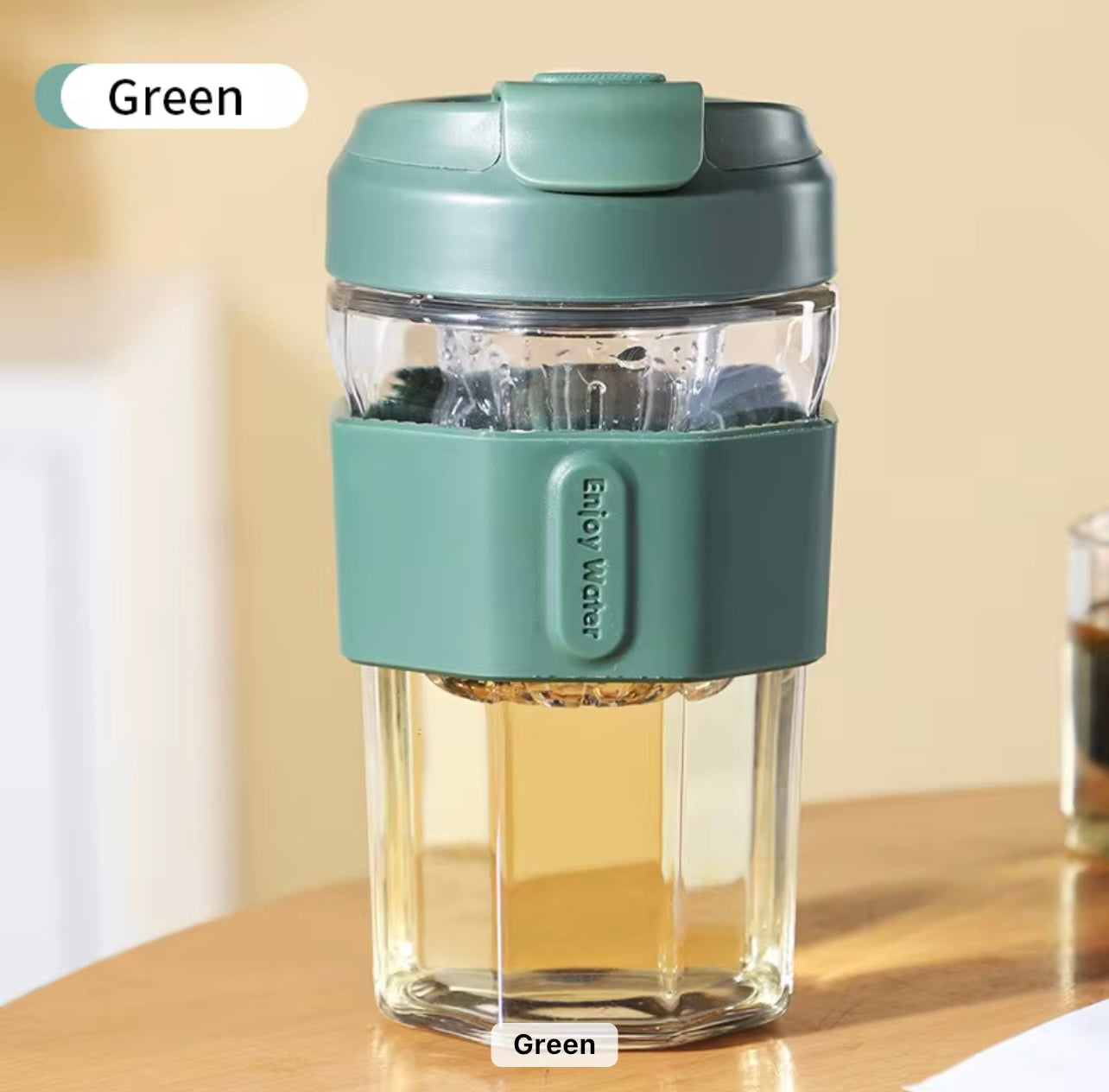 Tritan Long Infuser Borosilicate Glass Bottle Magnetic Tea & Coffee Cup with Silicone Sleeve