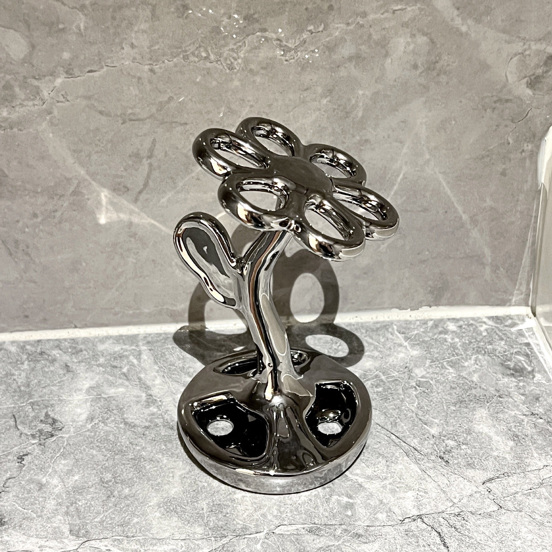 Ceramic Flower Toothbrush Holder Multifunctional Bathroom Organizer Stand  Compact & Stable Floral Sink Accessory