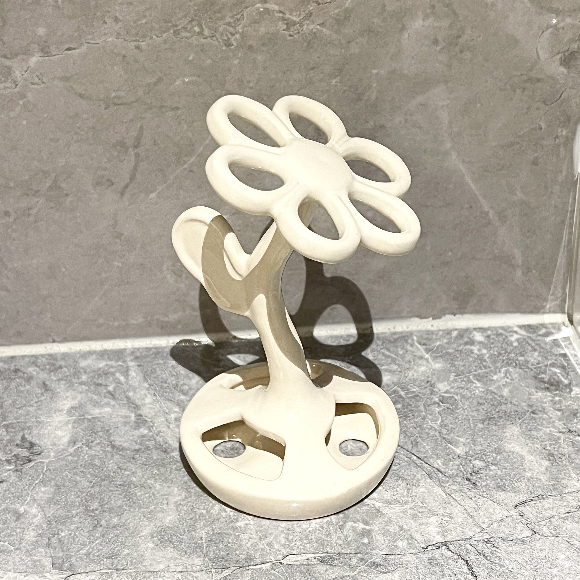 Ceramic Flower Toothbrush Holder Multifunctional Bathroom Organizer Stand  Compact & Stable Floral Sink Accessory