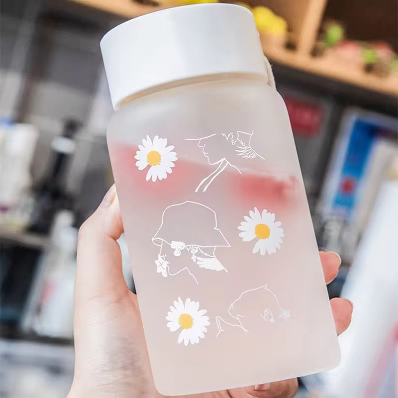 500ml Small Daisy Transparent Plastic Water Bottles Frosted Water Bottle With Portable Rope Travel Tea Cup