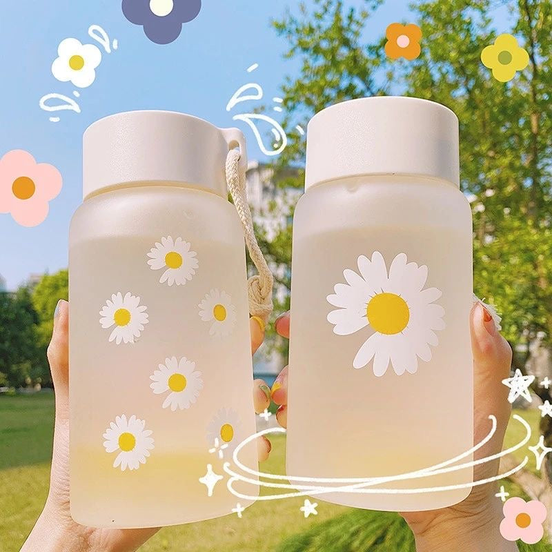 500ml Small Daisy Transparent Plastic Water Bottles Frosted Water Bottle With Portable Rope Travel Tea Cup