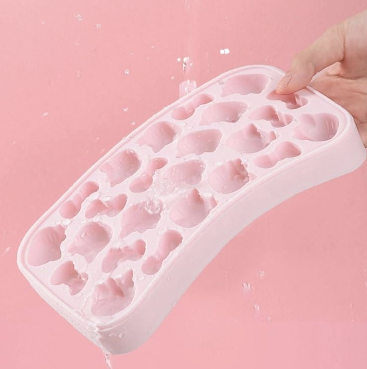 Hello Kitty & Bow Shaped Ice Cube Tray