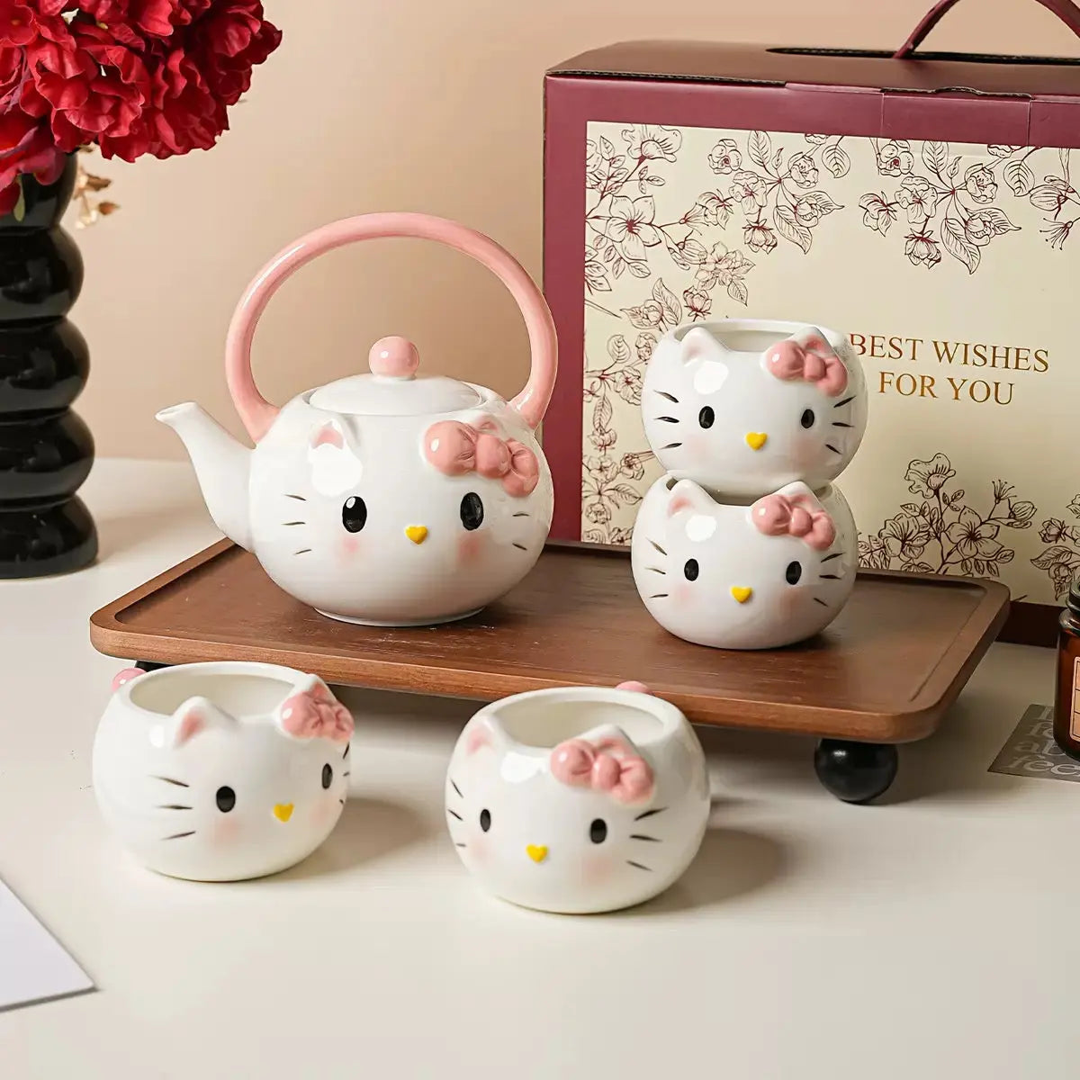 Cute Cat Ceramic Tea Set with Teapot & 4 Cups Gift Box Set