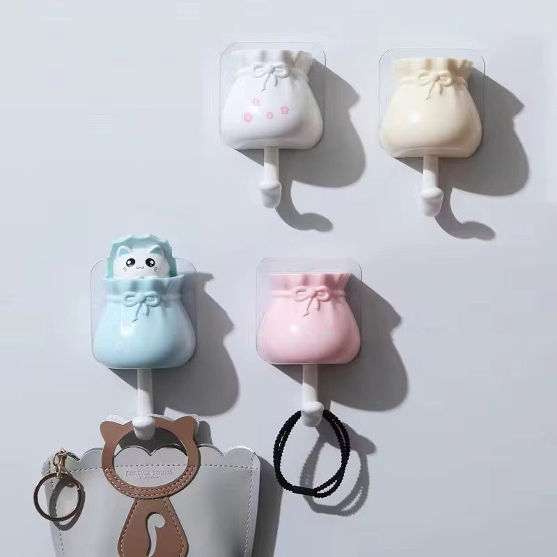 Lucky Cat Strong Sticky Hook Key Holder Wall coat Rack Sundries Organizer Accessories keychain Umbrella Storage Rack Home Decor