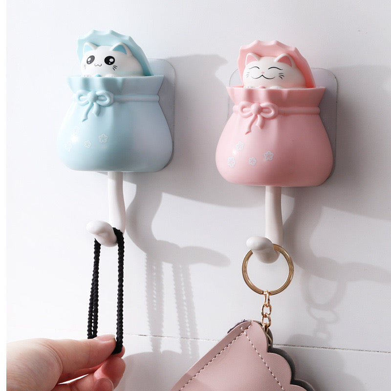 Lucky Cat Strong Sticky Hook Key Holder Wall coat Rack Sundries Organizer Accessories keychain Umbrella Storage Rack Home Decor