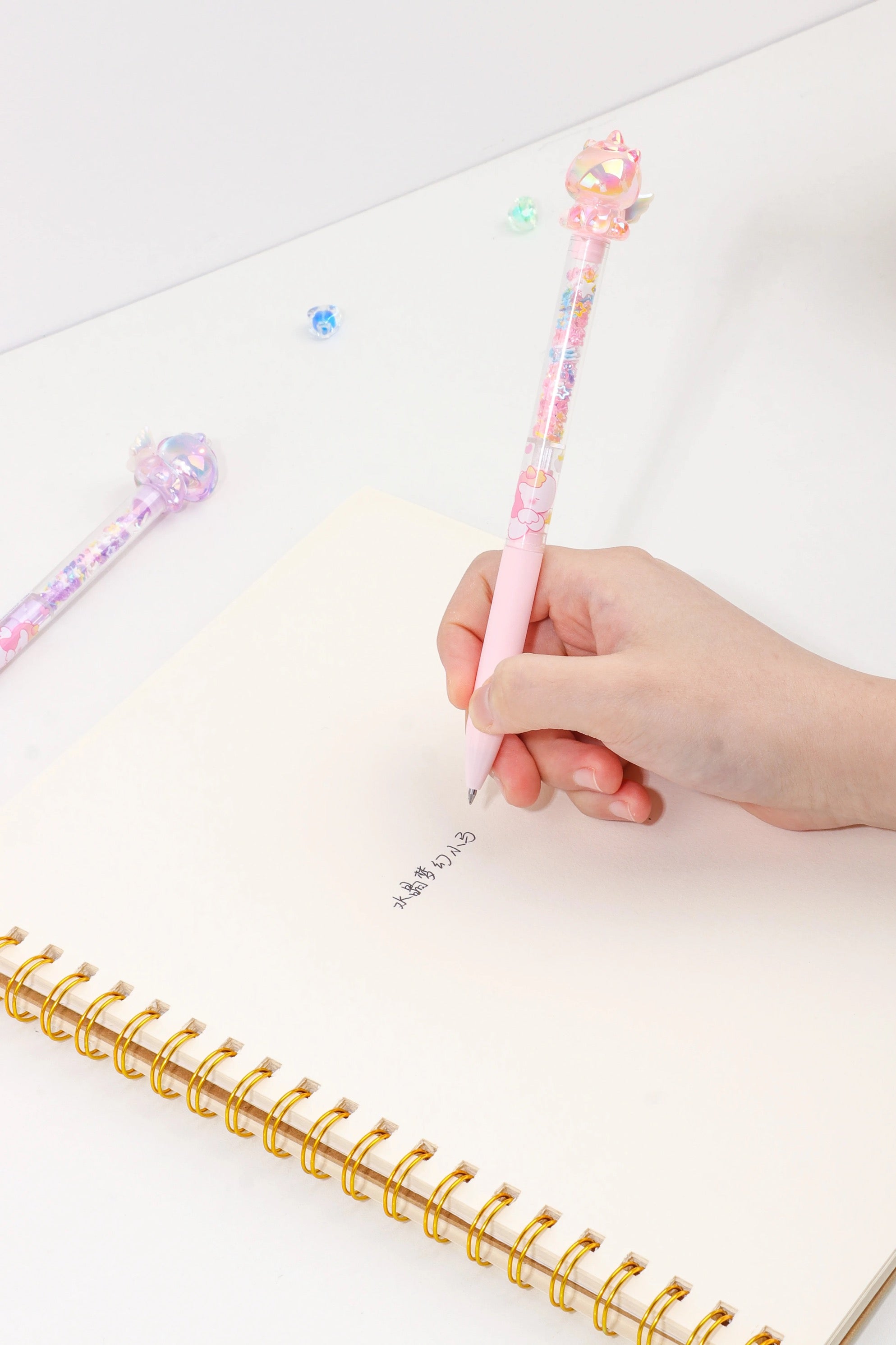 Kawaii Winged Bear Glitter Shake Gel Pen 0.5mm Black Ink Cute Star Confetti Pen