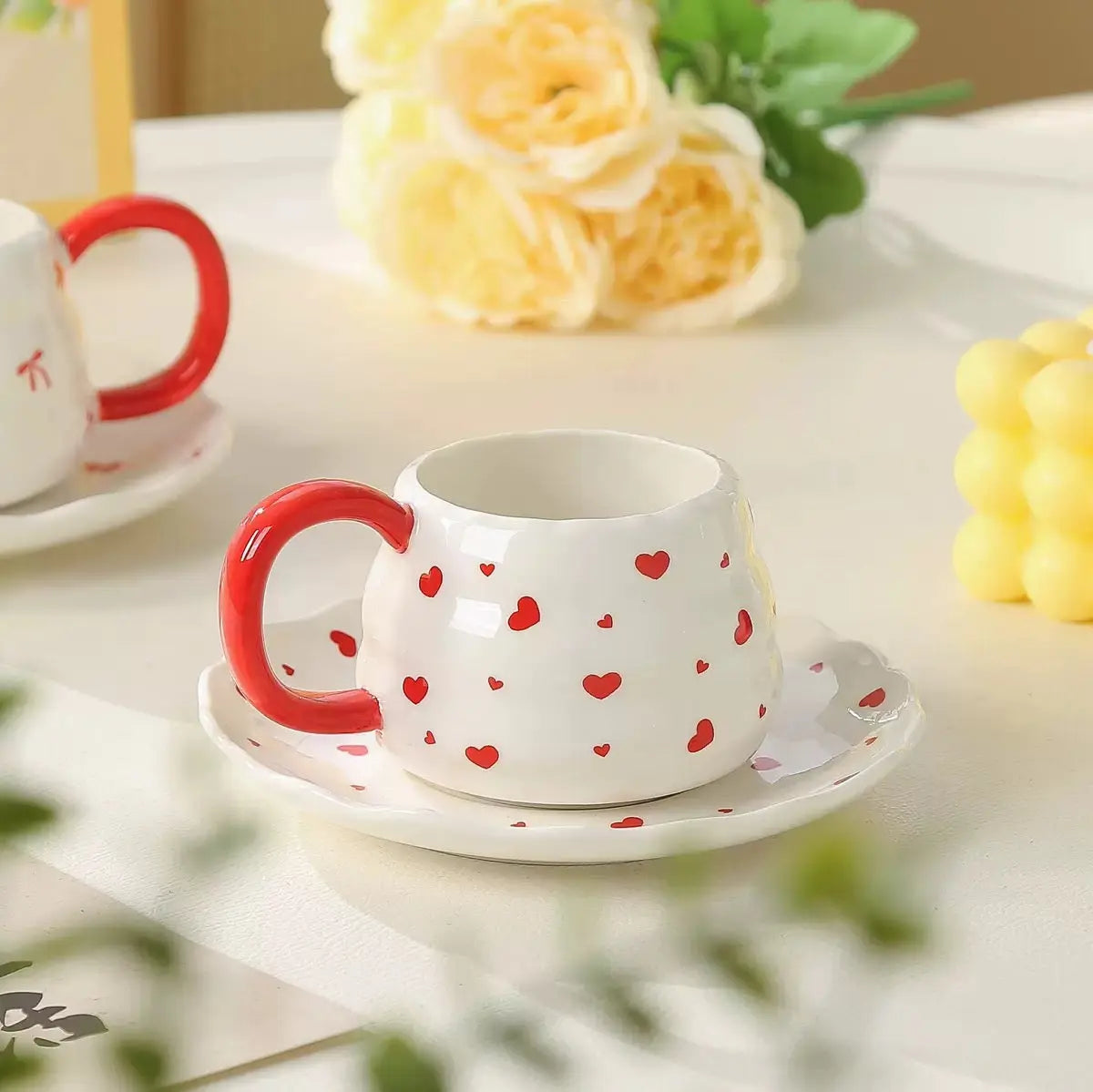 Cute Red Handle Ceramic Coffee Cup with Saucer