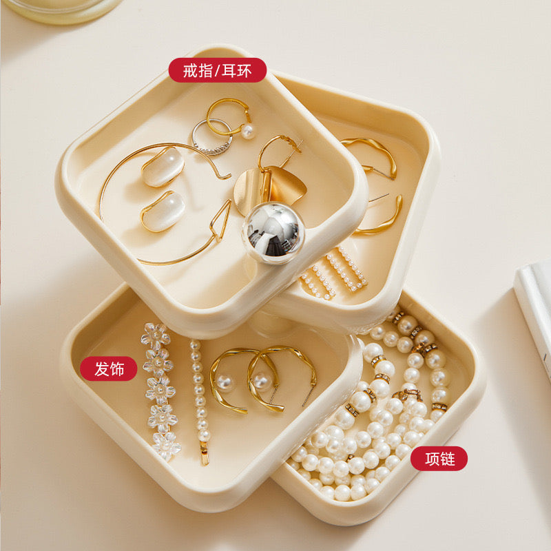 Kawaii 360 Degree 4 Grid Jewelry Organizer