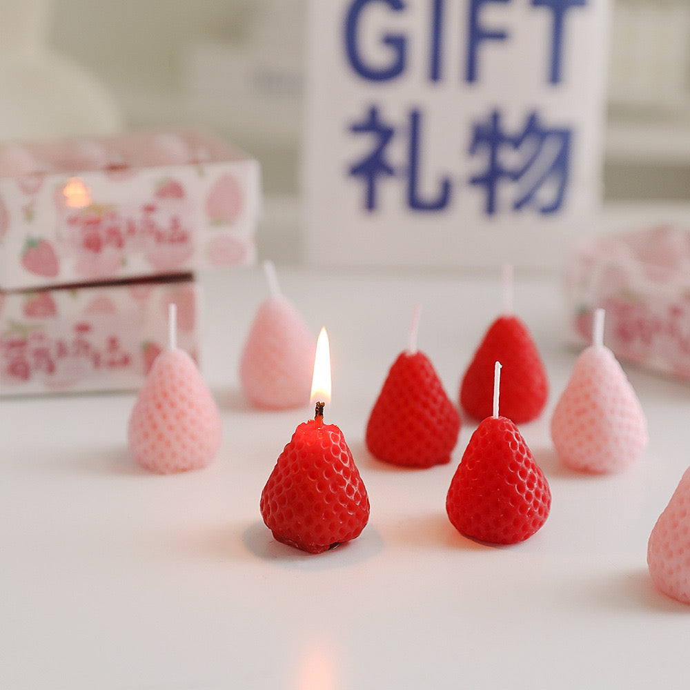 9pcs Strawberry Shape Scented Candles