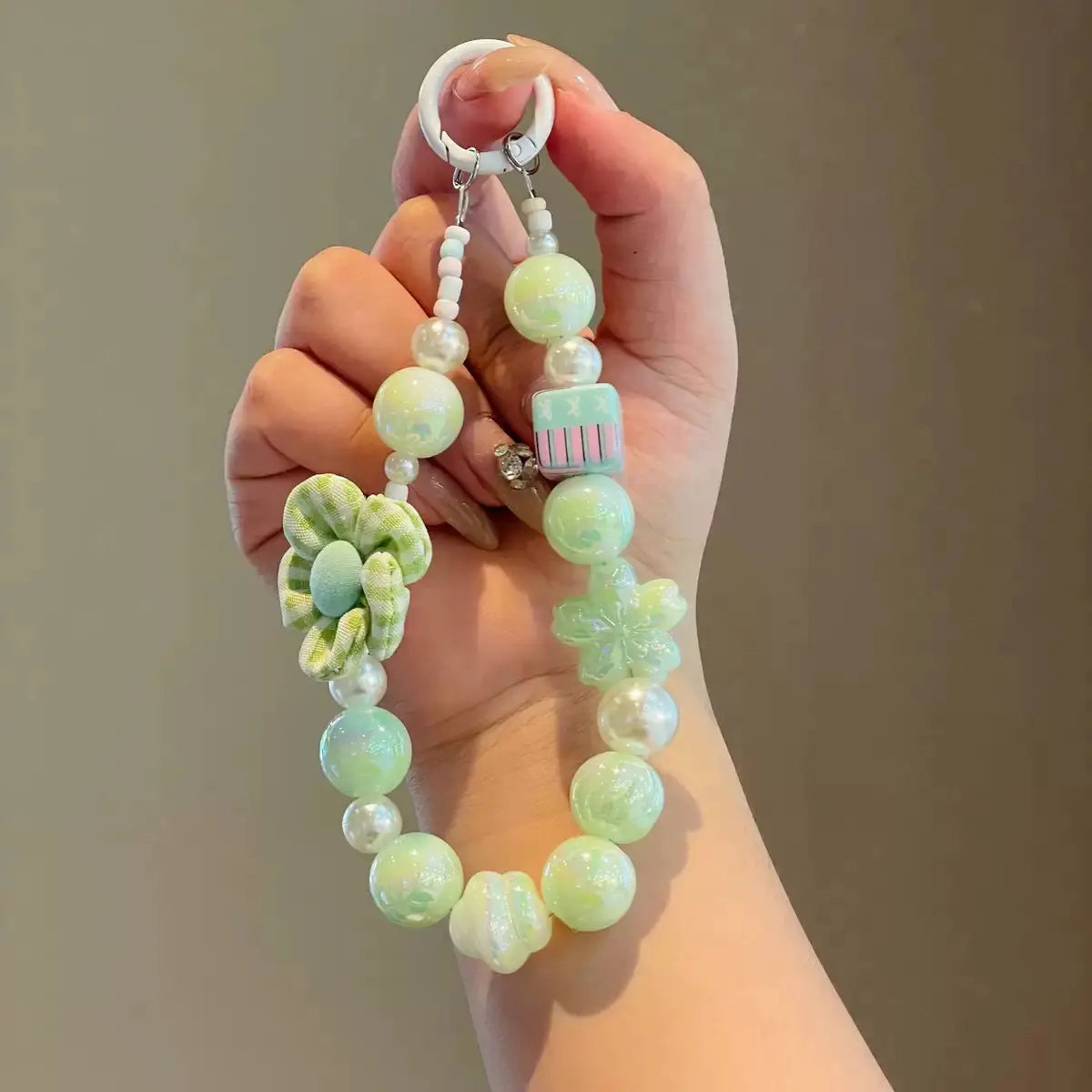 Pastel Flower Pearl Beaded Keychain
