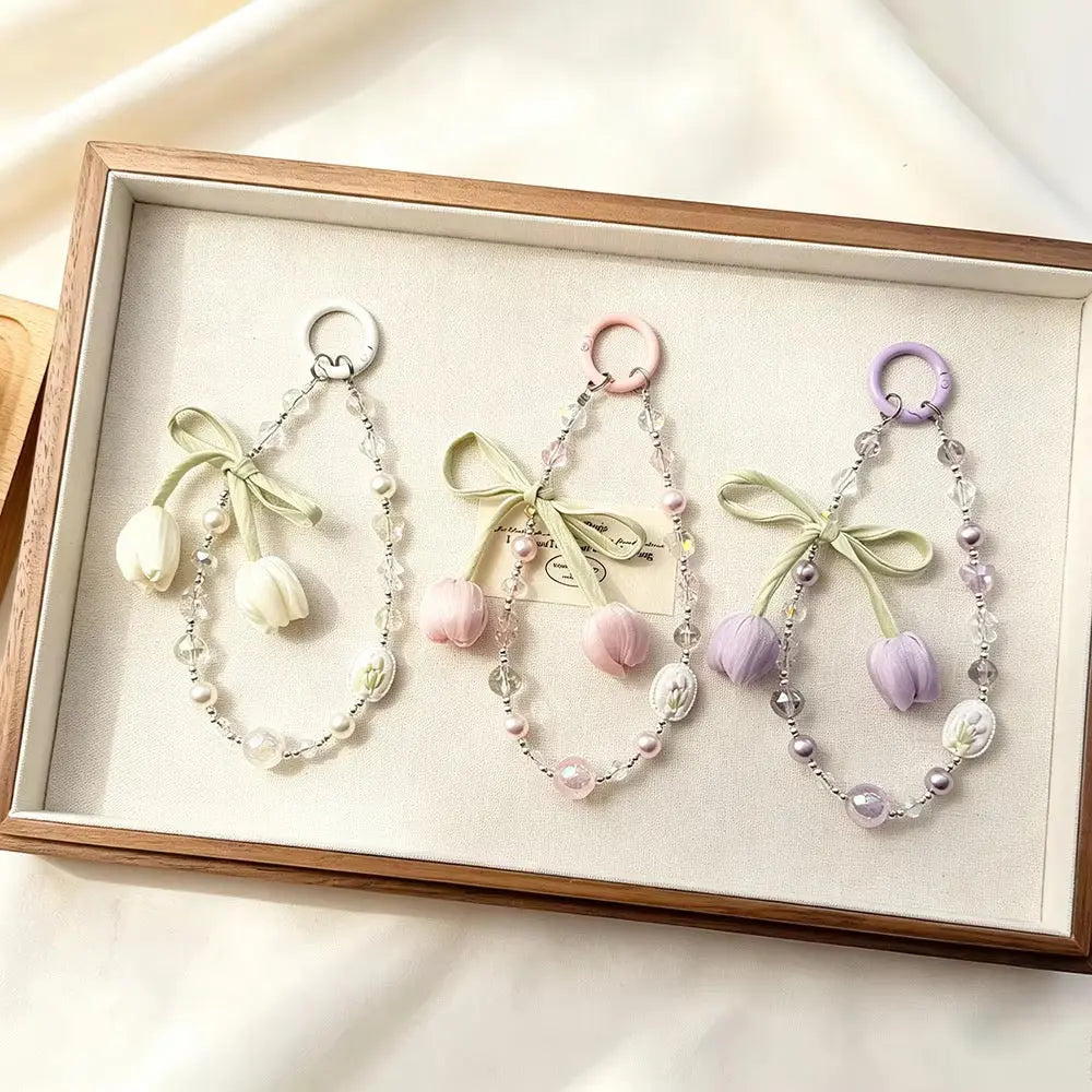 Tulip Bow Pearl Beaded Keychain