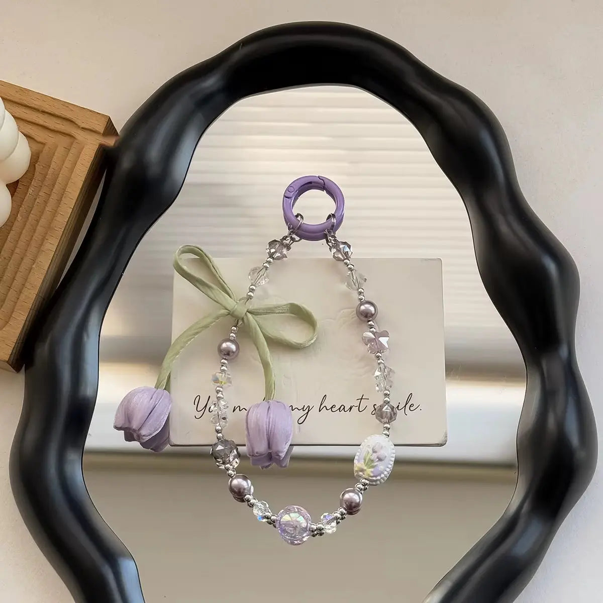 Tulip Bow Pearl Beaded Keychain