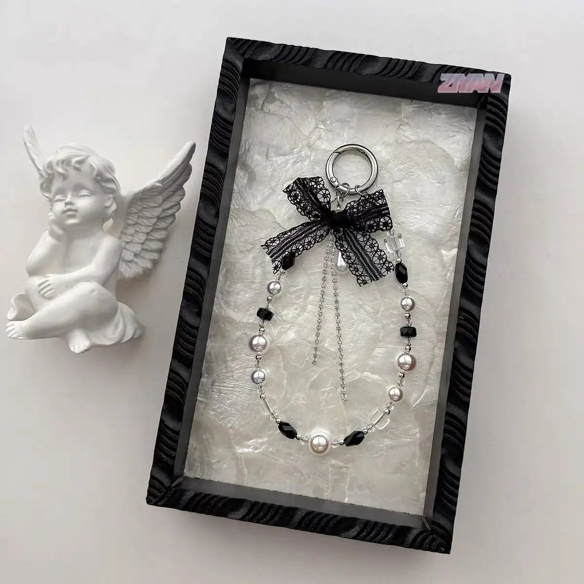 Lace Bow Pearl Beaded Keychain