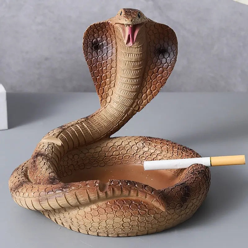 Cobra Snake Ashtray Creative Resin Cigarette Holder & Home Decor Ornament