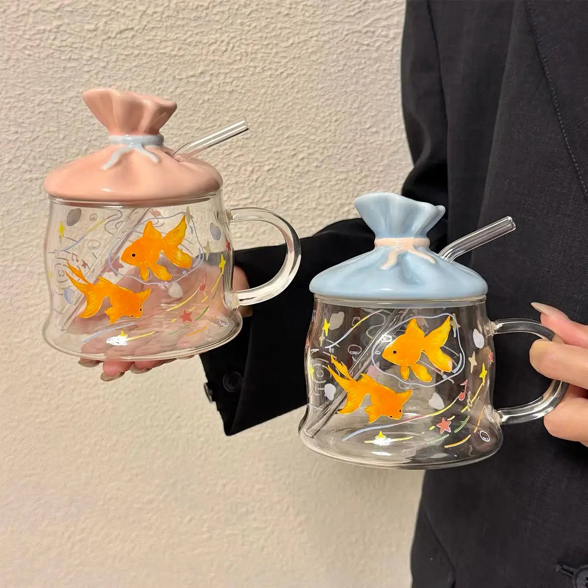 Goldfish Glass Mug with Candy Bag Lid & Straw