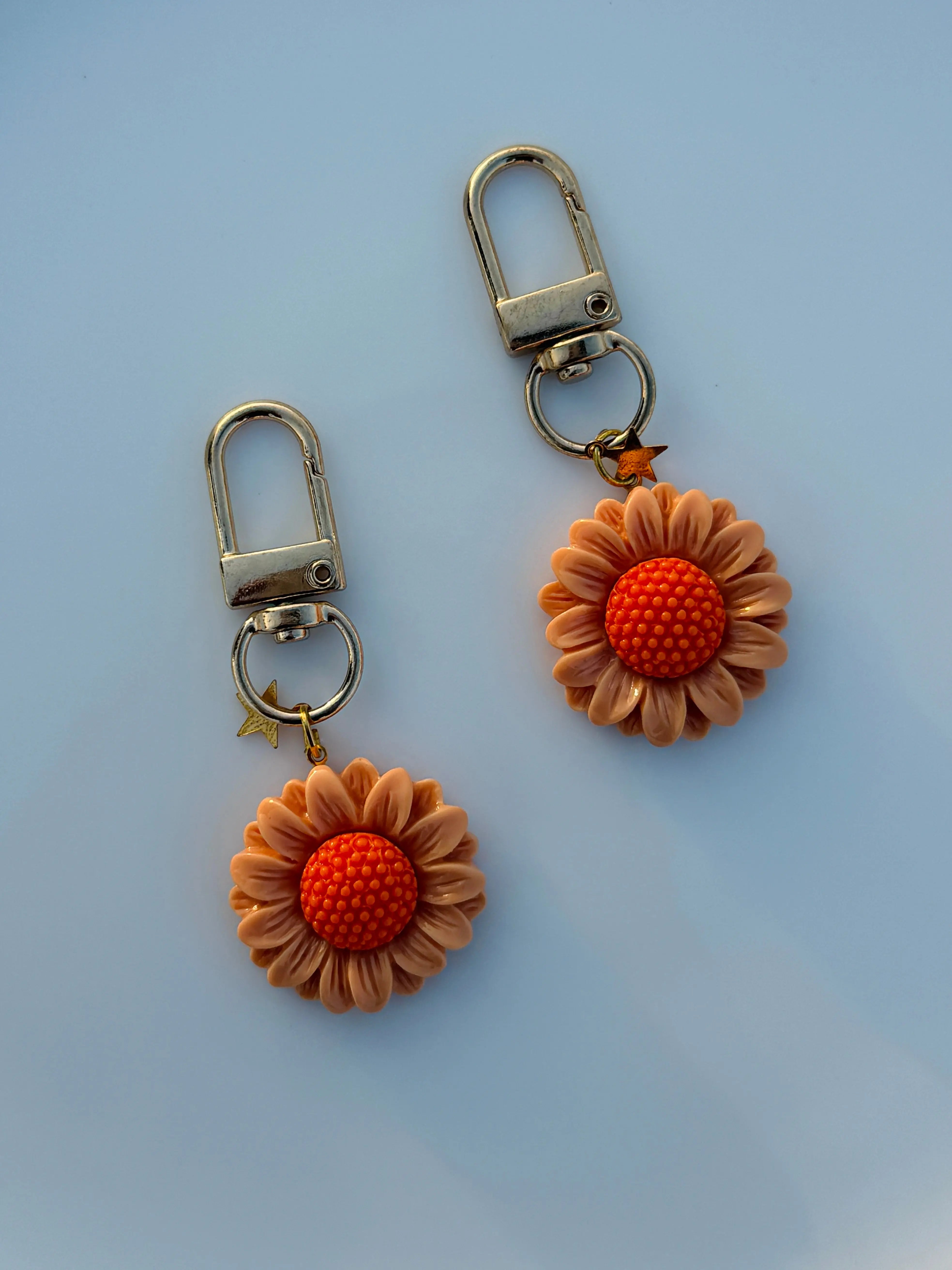 Pastel Daisy & Sunflower Keychain Cute Aesthetic Flower Charm Sparkels  Sparkels