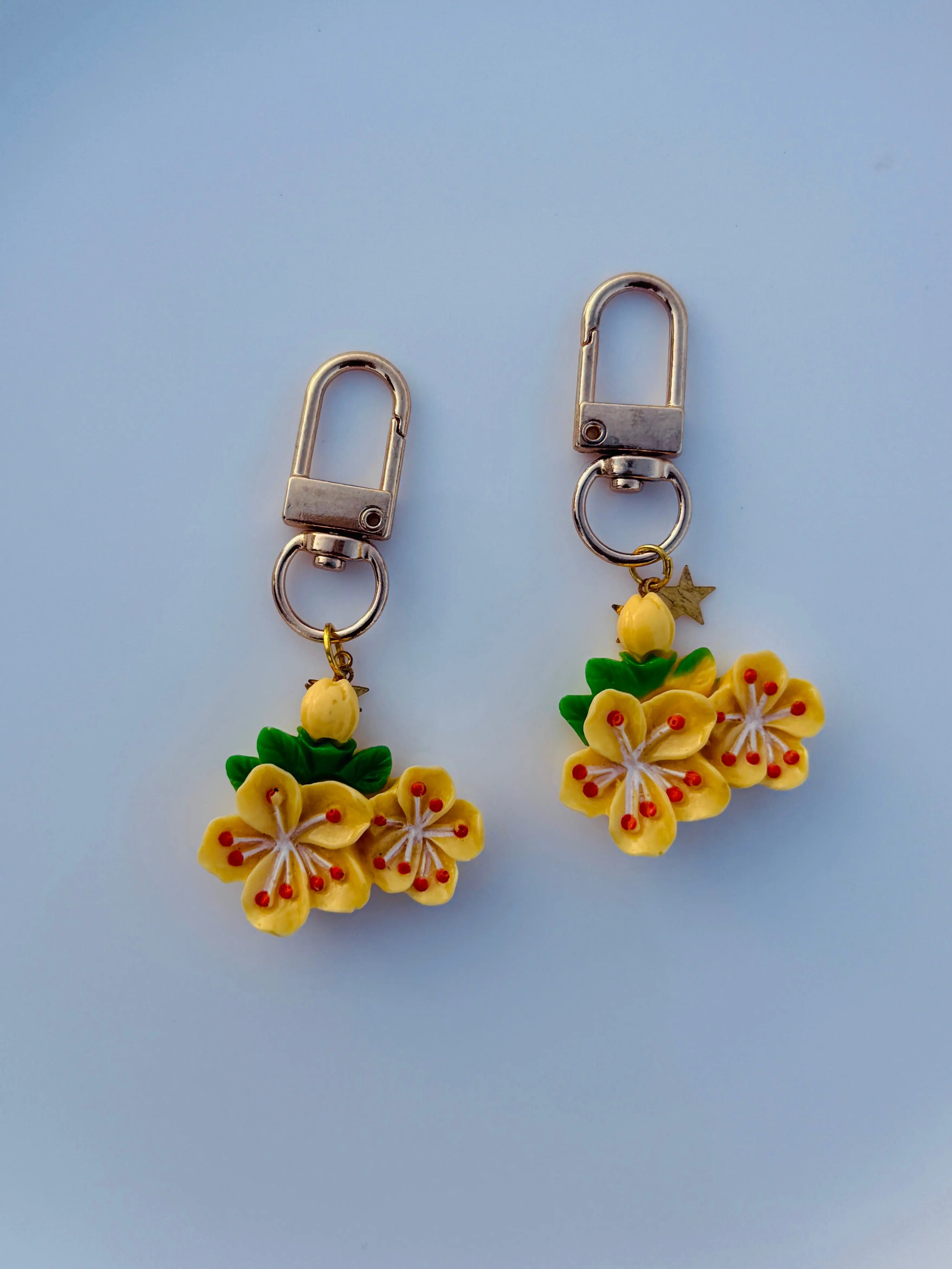 Blossom Cluster Flower Keychain Cute Spring Floral Bag Charm Sparkels  Sparkels