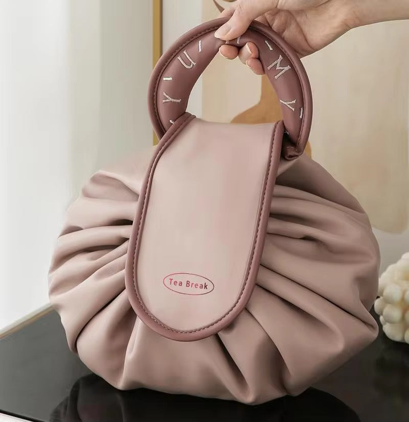 Large Capacity Makeup Bag Waterproof Luxury PU Leather Travel Cosmetic Organizer