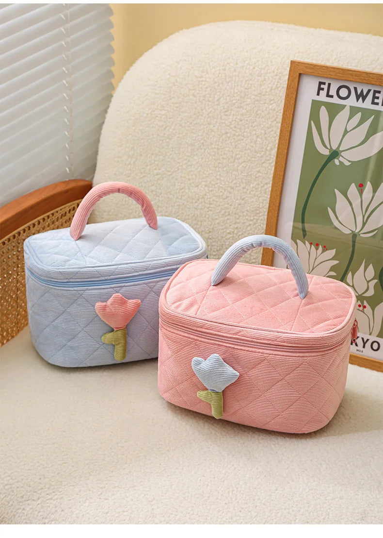 Tulip Flower Cosmetic Bag Large Capacity Travel Makeup Pouch for Women