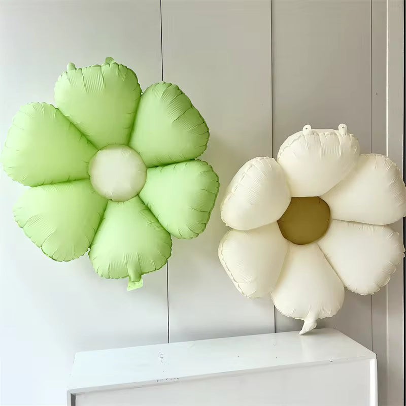 Retro Daisy Foil Balloons Matte Six-Petal Flower Balloons for Groovy Party & Birthday Decorations