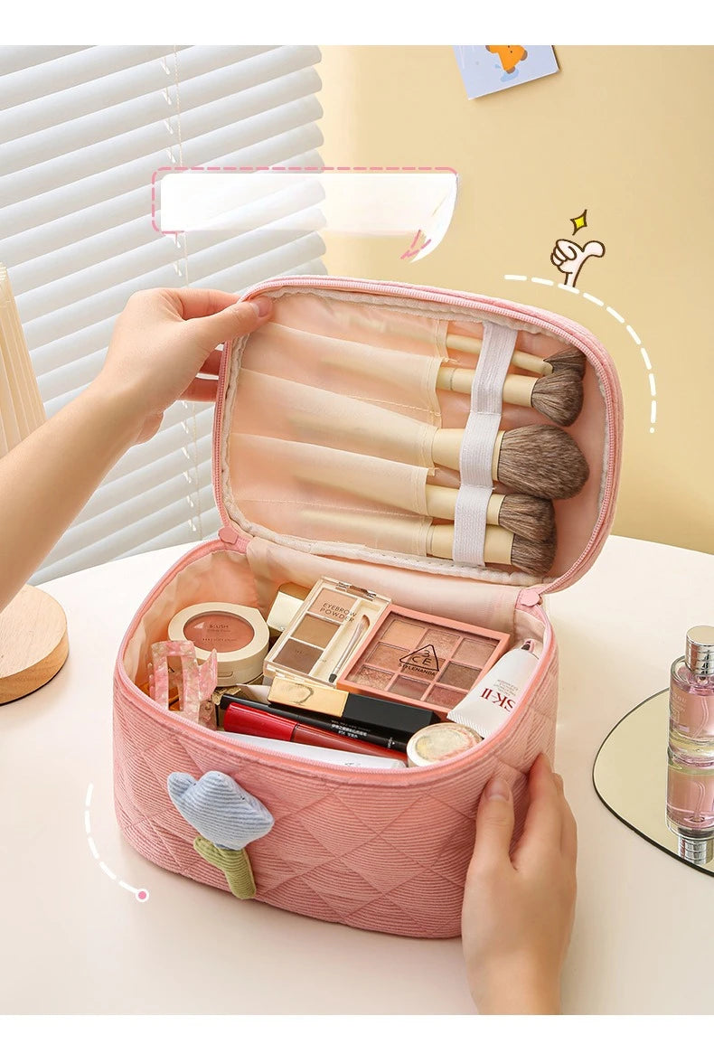 Tulip Flower Cosmetic Bag Large Capacity Travel Makeup Pouch for Women