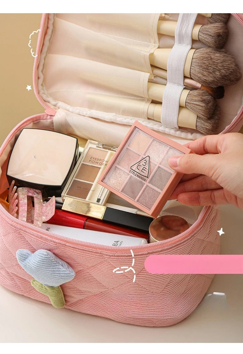 Tulip Flower Cosmetic Bag Large Capacity Travel Makeup Pouch for Women