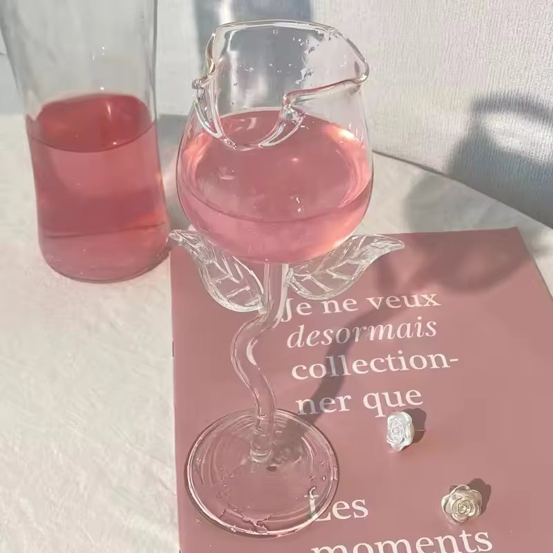 Creative Rose Shaped Wine Goblet Crystal Stem Glass for Wine & Champagne Romantic Gift for Valentine’s Day or Weddings
