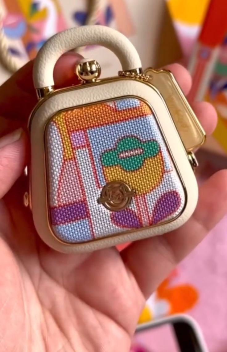 CoCo Mini Music Bag Wireless Bluetooth Speaker
